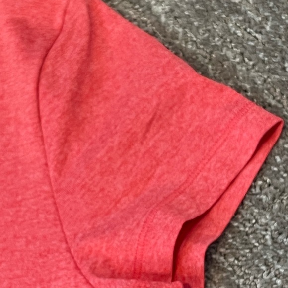 Athleta Womans Uptempo Coral Petal Pink Tee Sz XS - Picture 9 of 9